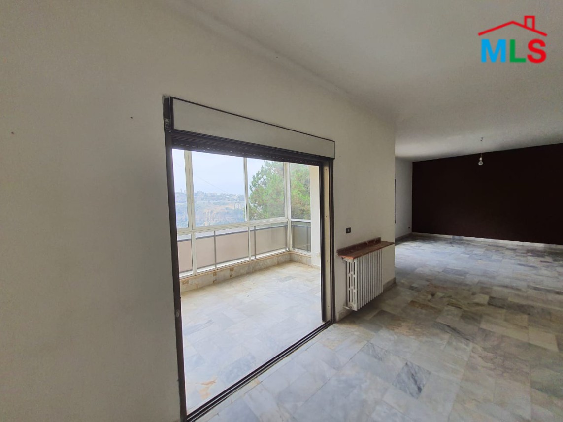 3-Bedroom Apartment for Sale In Mansourieh