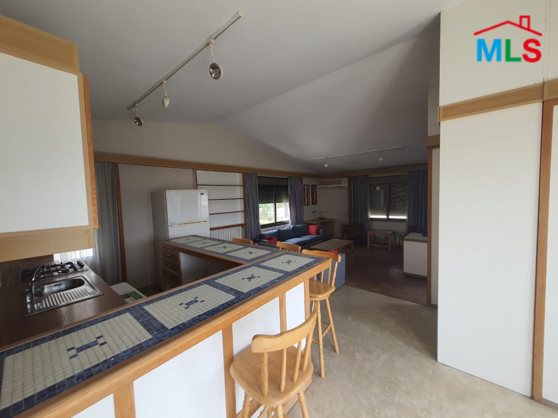 Semi-Furnished One Bedroom Apartment for Sale In Mansourieh