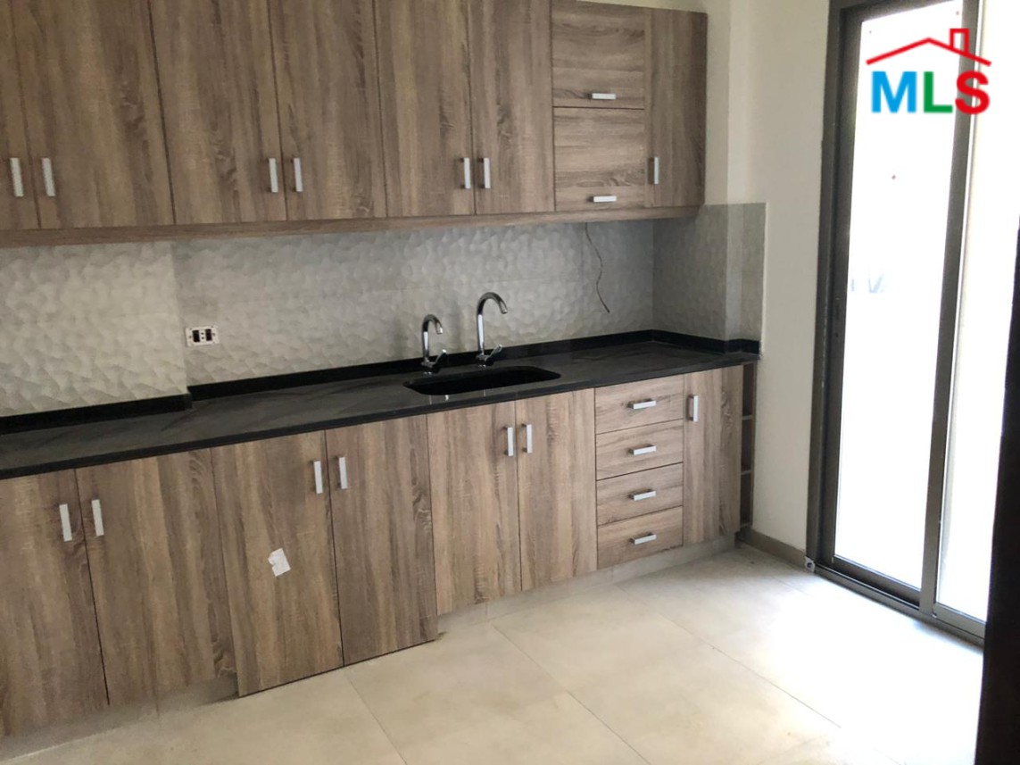 2-Bedroom Apartment For Sale in Halat