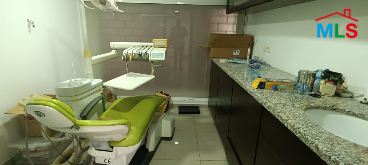 Ground Floor Office for Sale In Jounieh