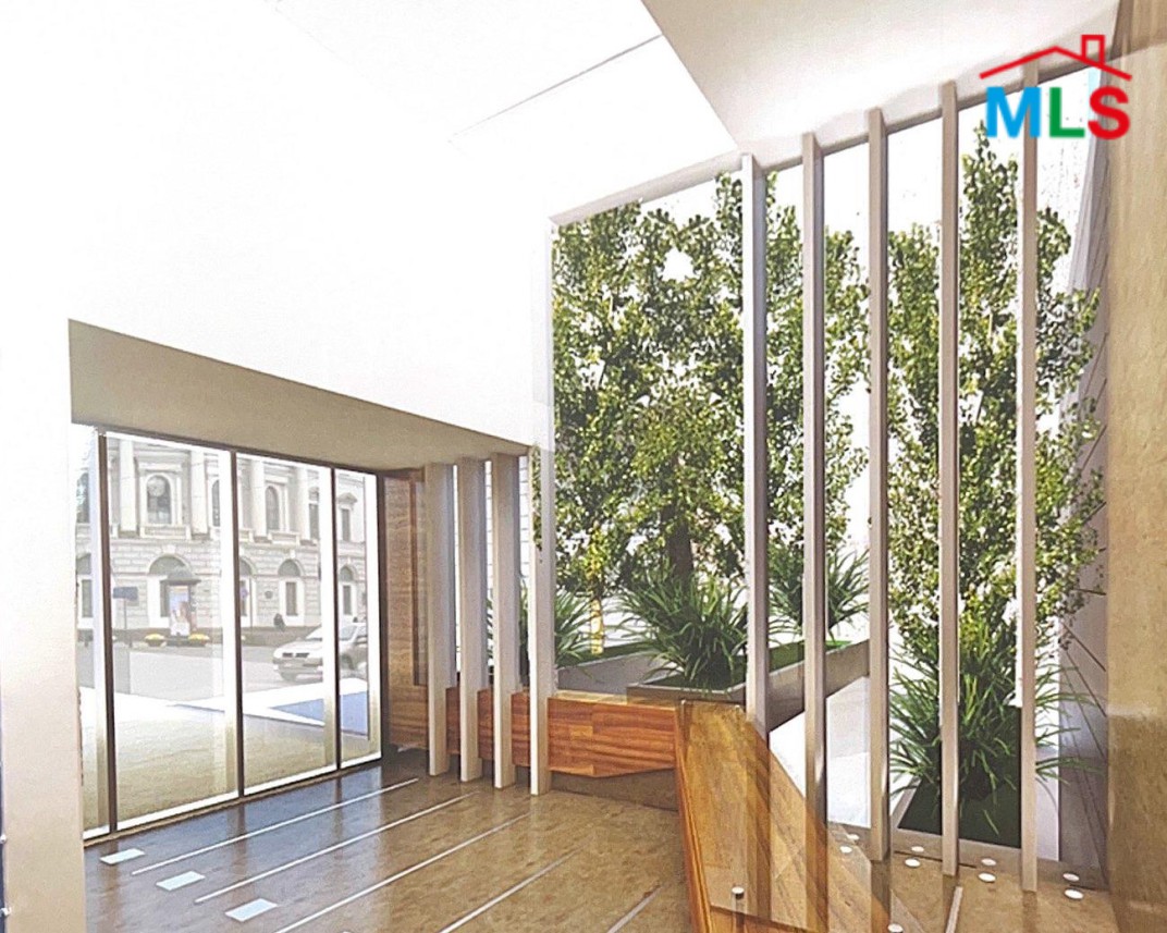 Core & Shell Showroom for Sale in a Business Bldg. Spears, Ras Beirut