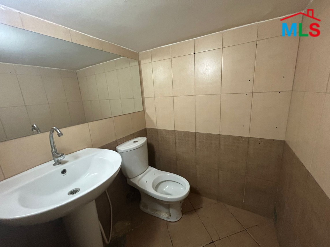 3-Bedroom Apartment for Sale in Batrakieh, Zoukak El Blat