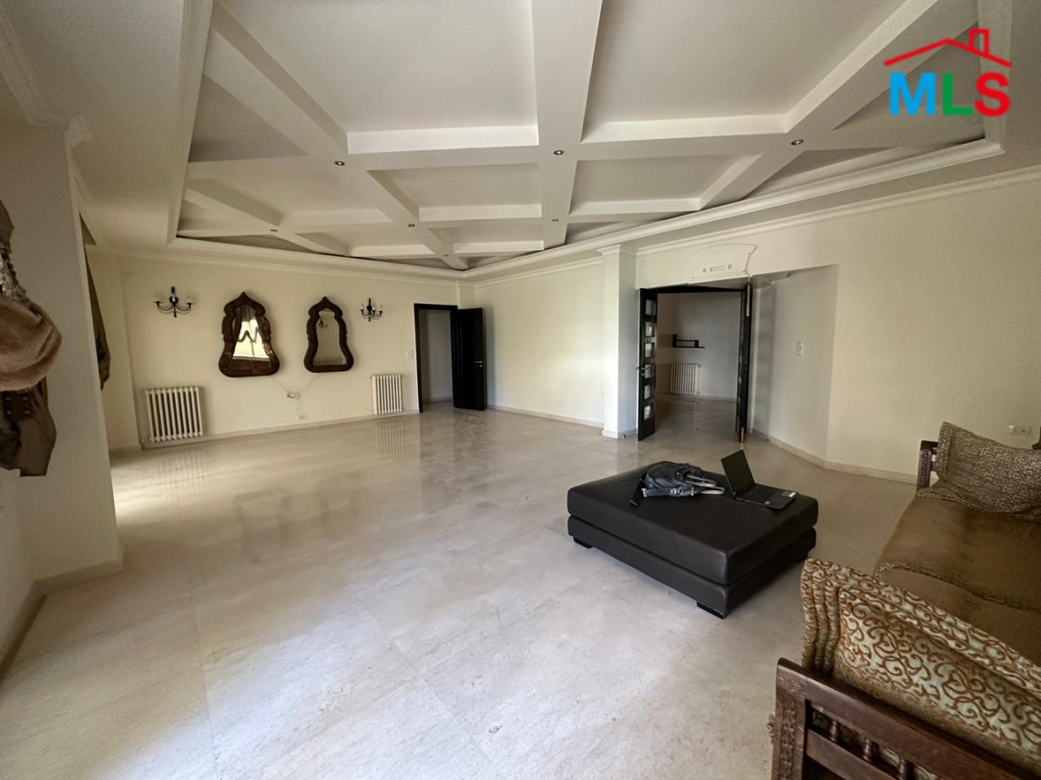 Spacious Apartment for Sale In Mansourieh