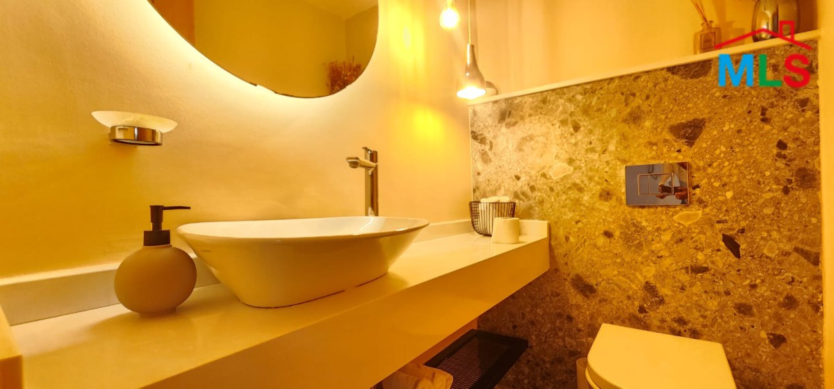 Semi-Furnished Luxurious High-End Apartment for Sale In Mar Takla